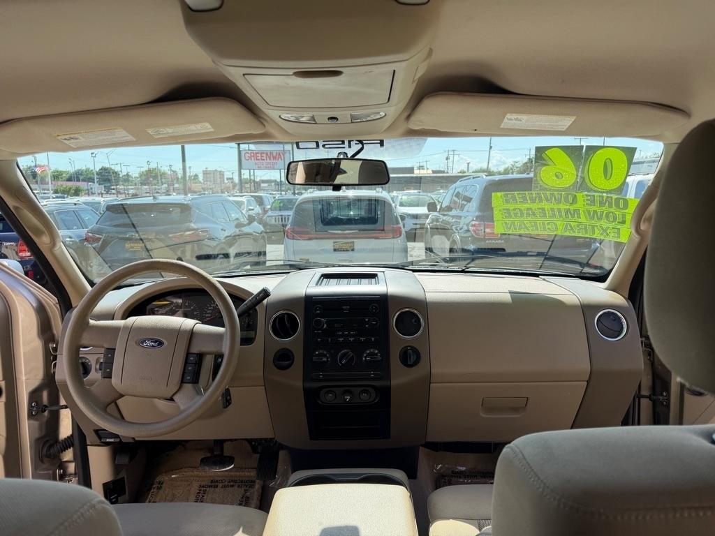 Ford F-150 XLT SuperCrew 2WD 2006