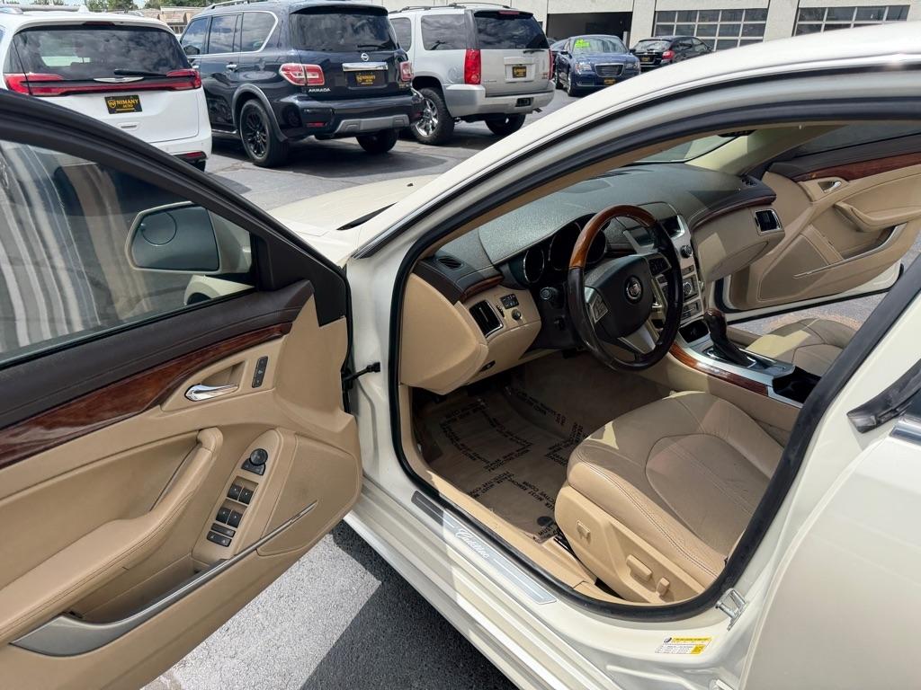 Cadillac CTS 3.6L Premium AWD w/Navi 2010
