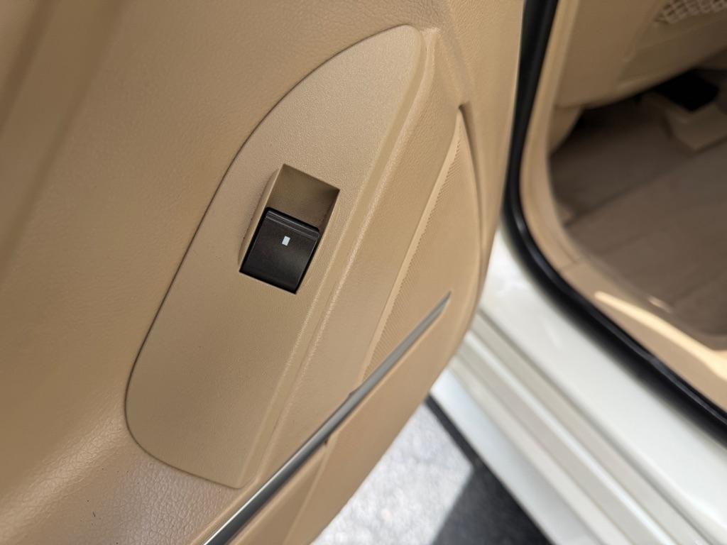 Cadillac CTS 3.6L Premium AWD w/Navi 2010
