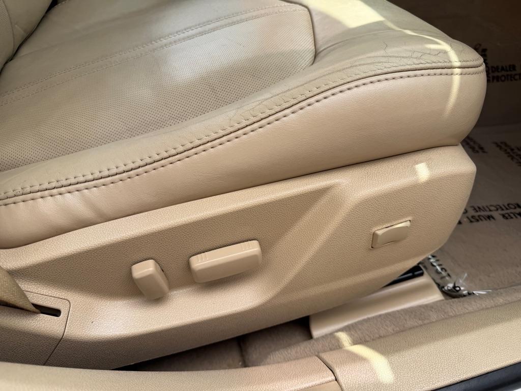 Cadillac CTS 3.6L Premium AWD w/Navi 2010