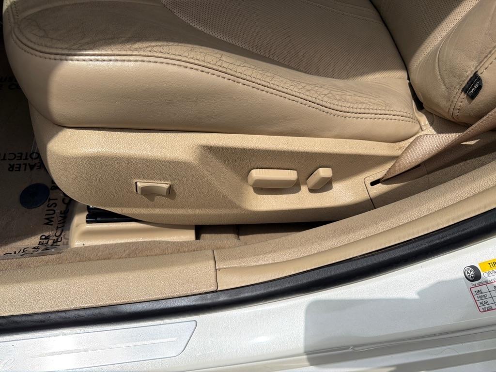 Cadillac CTS 3.6L Premium AWD w/Navi 2010