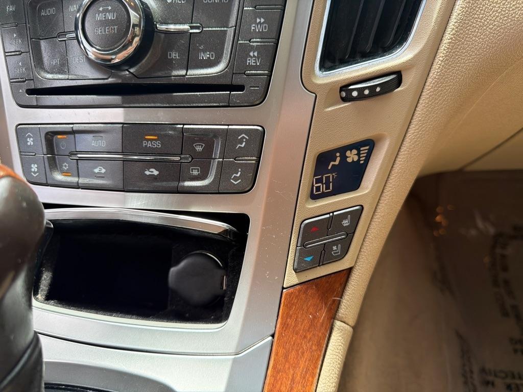 Cadillac CTS 3.6L Premium AWD w/Navi 2010