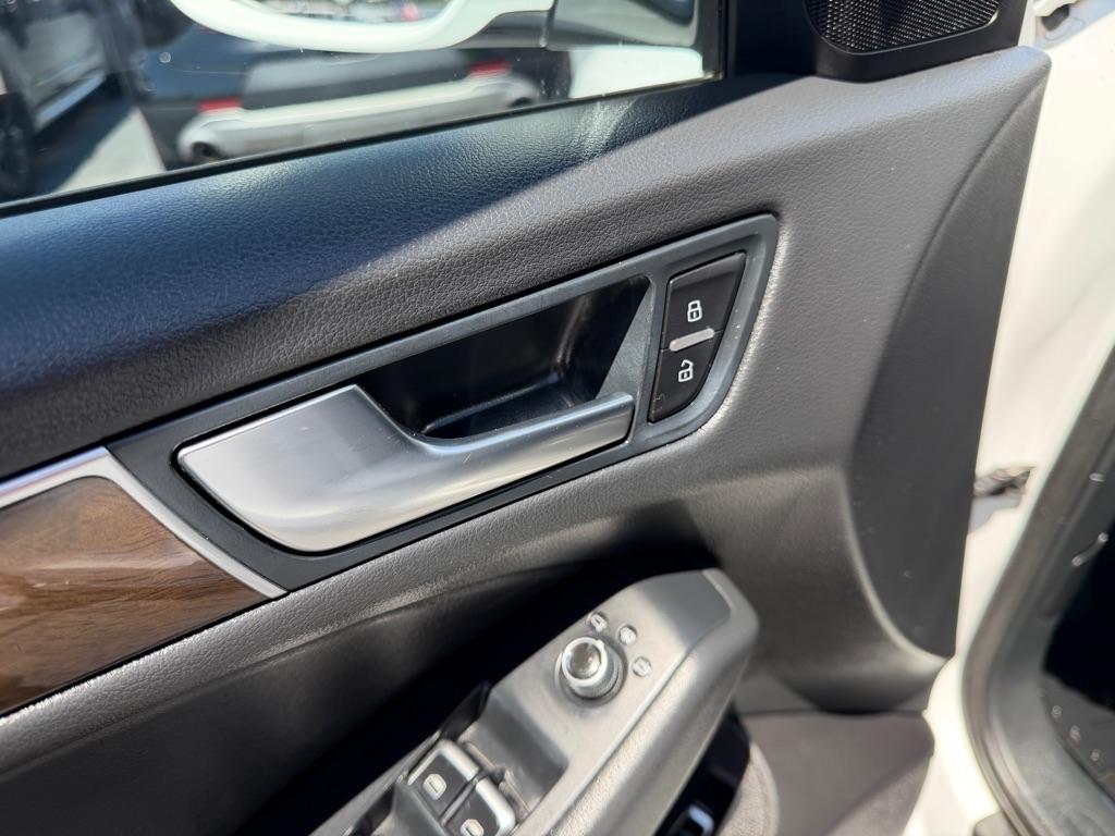 Audi Q5 2.0T Premium quattro 2017