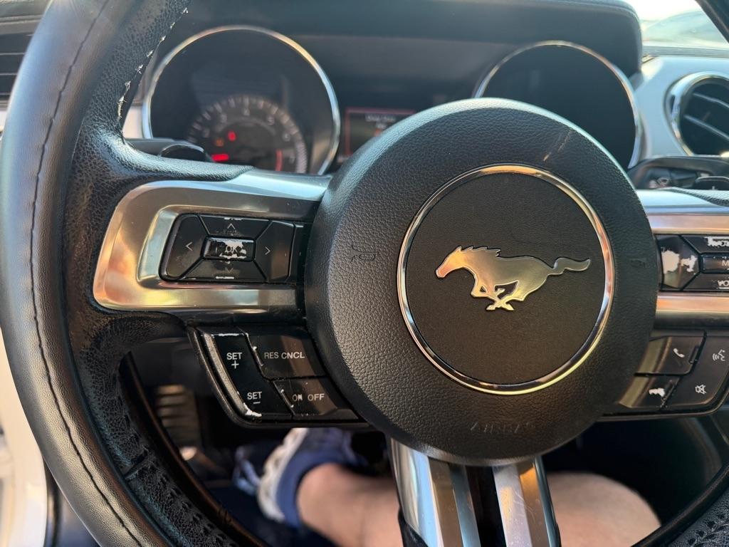 Ford Mustang EcoBoost Coupe 2015