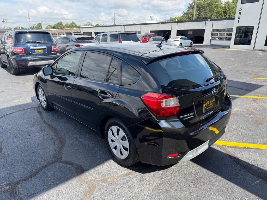 Subaru Impreza Base 5-Door 2013