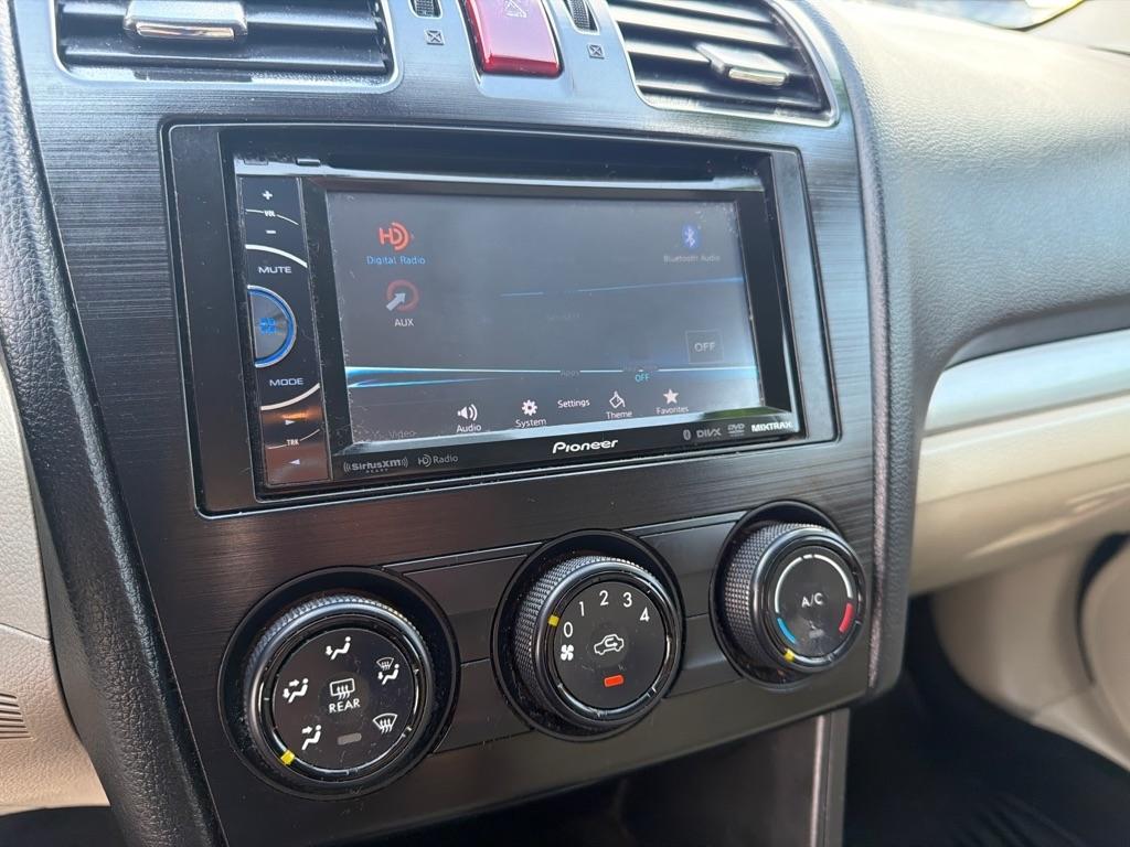 Subaru Impreza Base 5-Door 2013