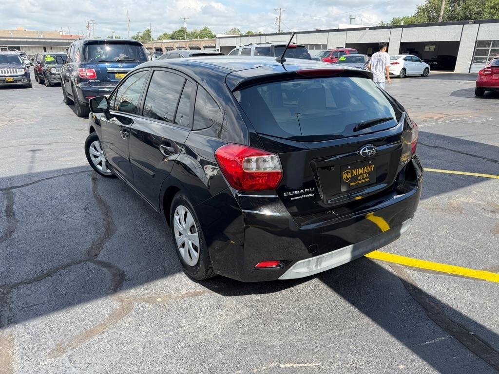 Subaru Impreza Base 5-Door 2013