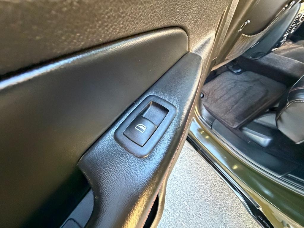 Jeep Grand Cherokee Limited 2WD 2016