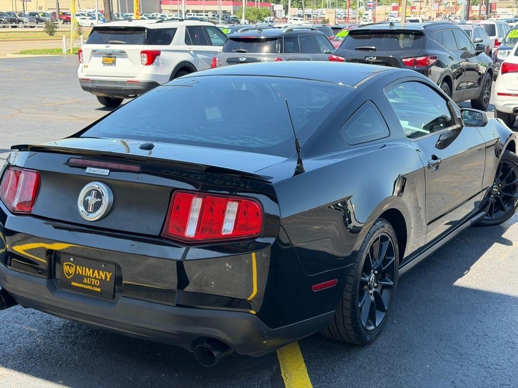 Ford Mustang V6 Coupe 2012