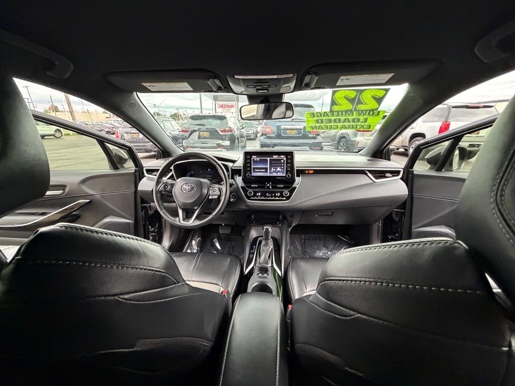 Toyota Corolla XSE Hatchback CVT 2022