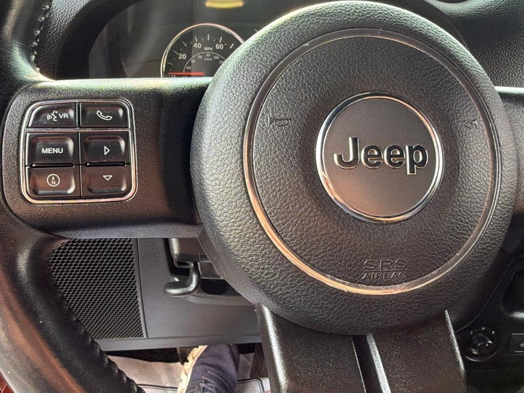 Jeep Wrangler Unlimited Sahara 4WD 2014