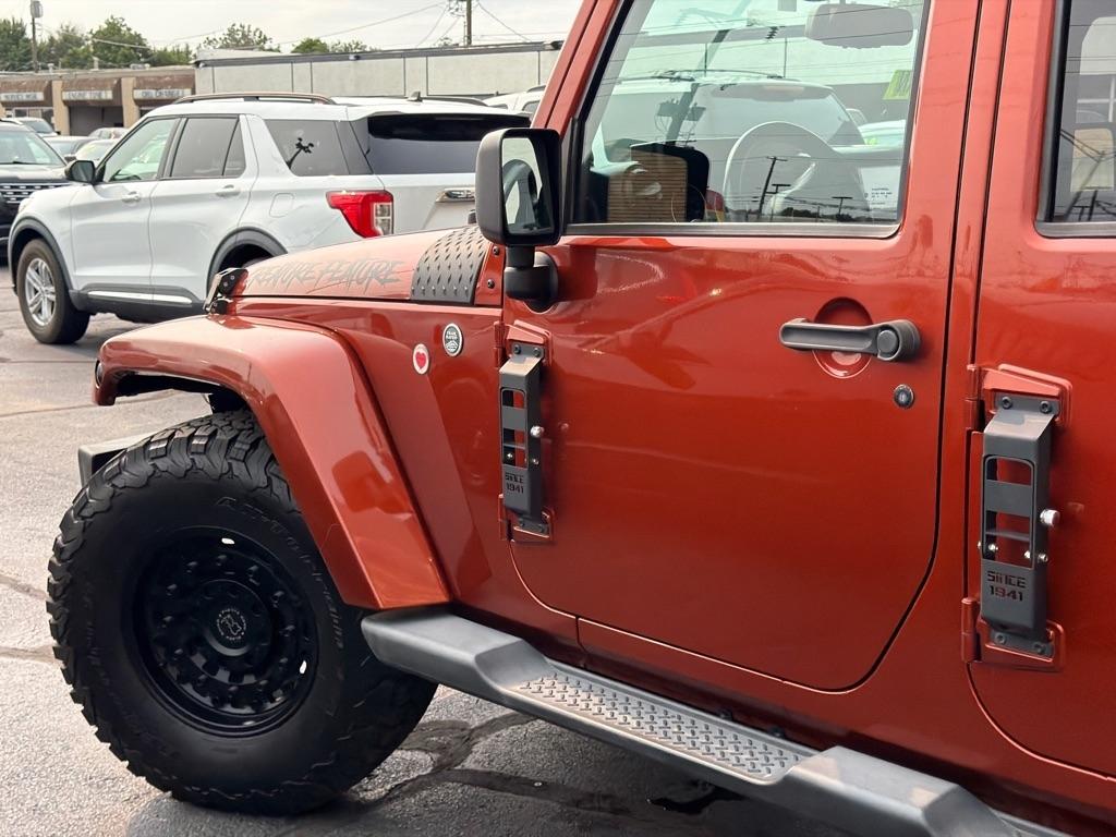 Jeep Wrangler Unlimited Sahara 4WD 2014