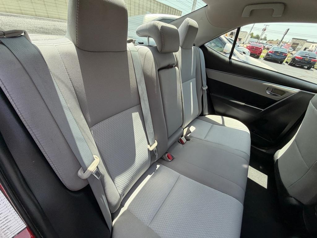 Toyota Corolla LE CVT 2016