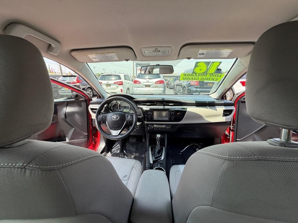 Toyota Corolla LE CVT 2016