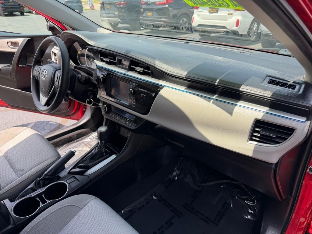 Toyota Corolla LE CVT 2016