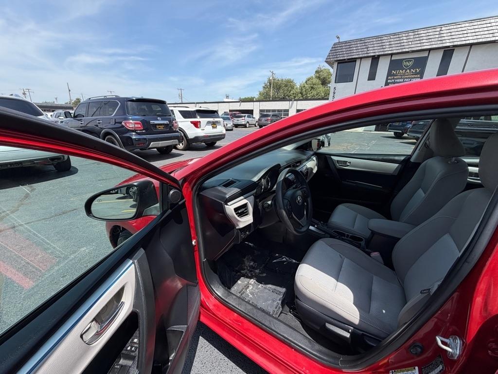 Toyota Corolla LE CVT 2016