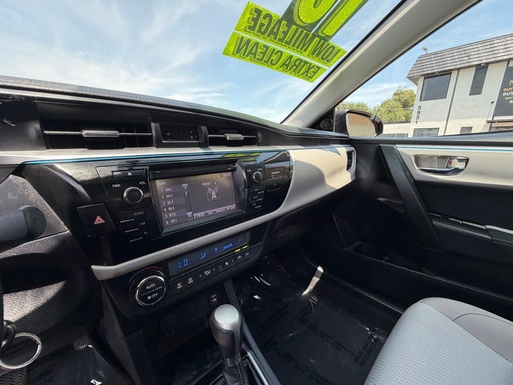 Toyota Corolla LE CVT 2016