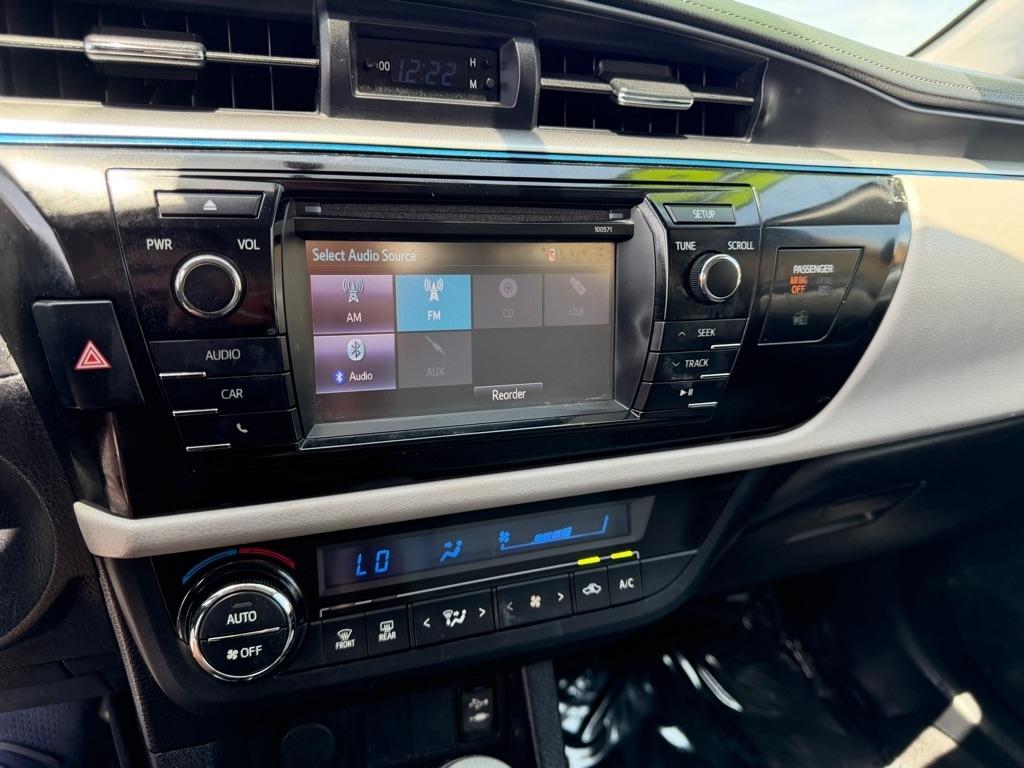 Toyota Corolla LE CVT 2016