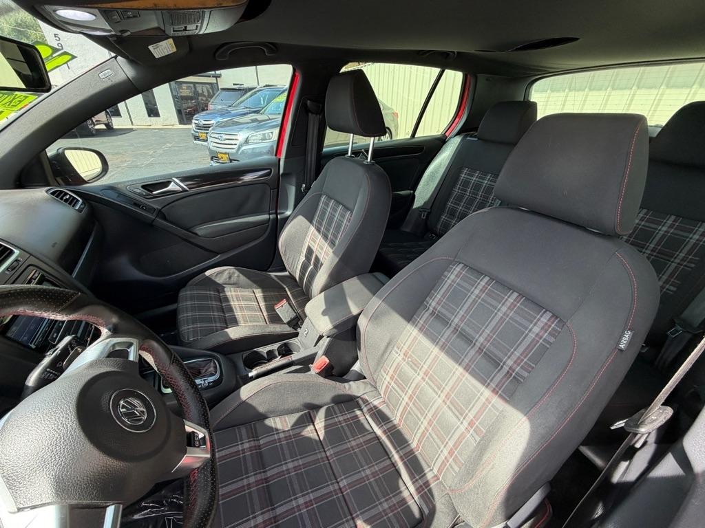 Volkswagen GTI 4-door 2013
