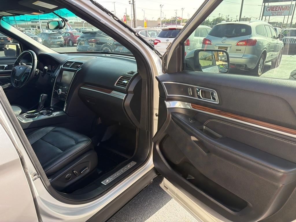 Ford Explorer Limited FWD 2016