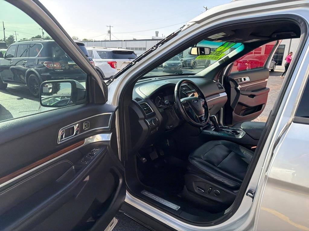 Ford Explorer Limited FWD 2016