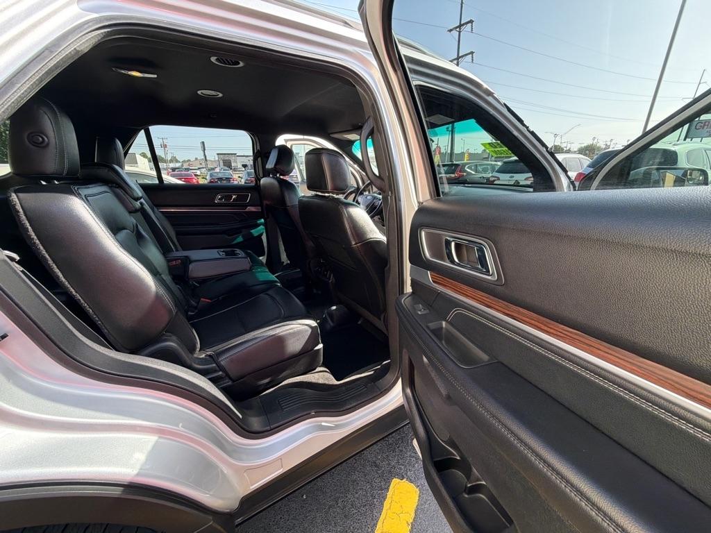Ford Explorer Limited FWD 2016