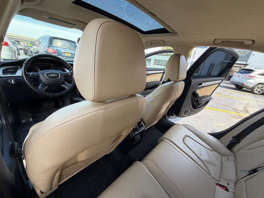 Audi A4 2.0T Sedan quattro Tiptronic 2013