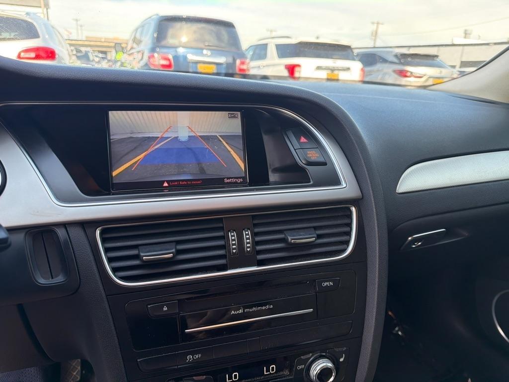 Audi A4 2.0T Sedan quattro Tiptronic 2013