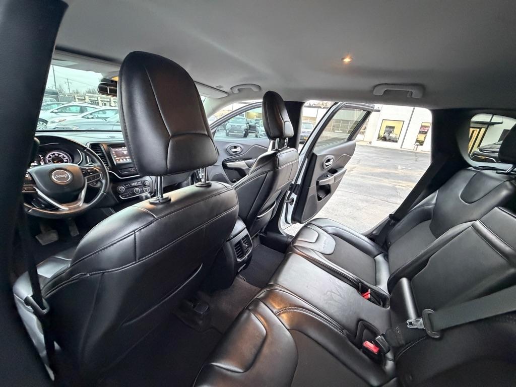 Jeep Cherokee Latitude Plus FWD 2019