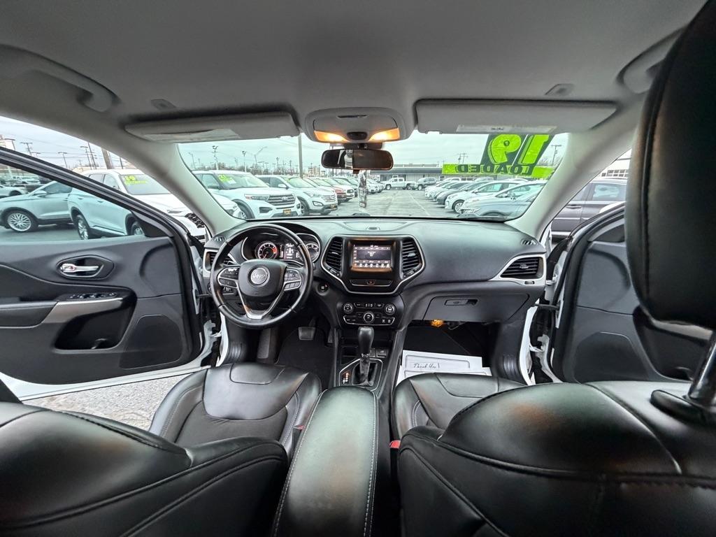 Jeep Cherokee Latitude Plus FWD 2019