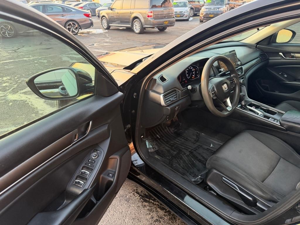 Honda Accord LX CVT 2018