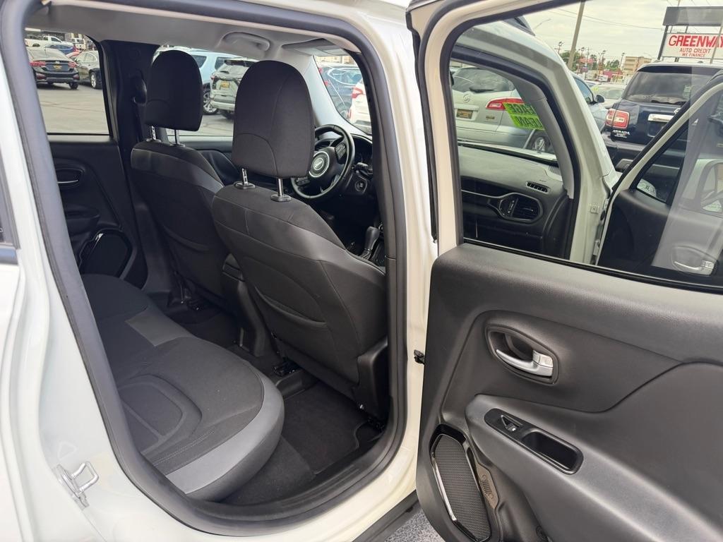 Jeep Renegade Latitude FWD 2017