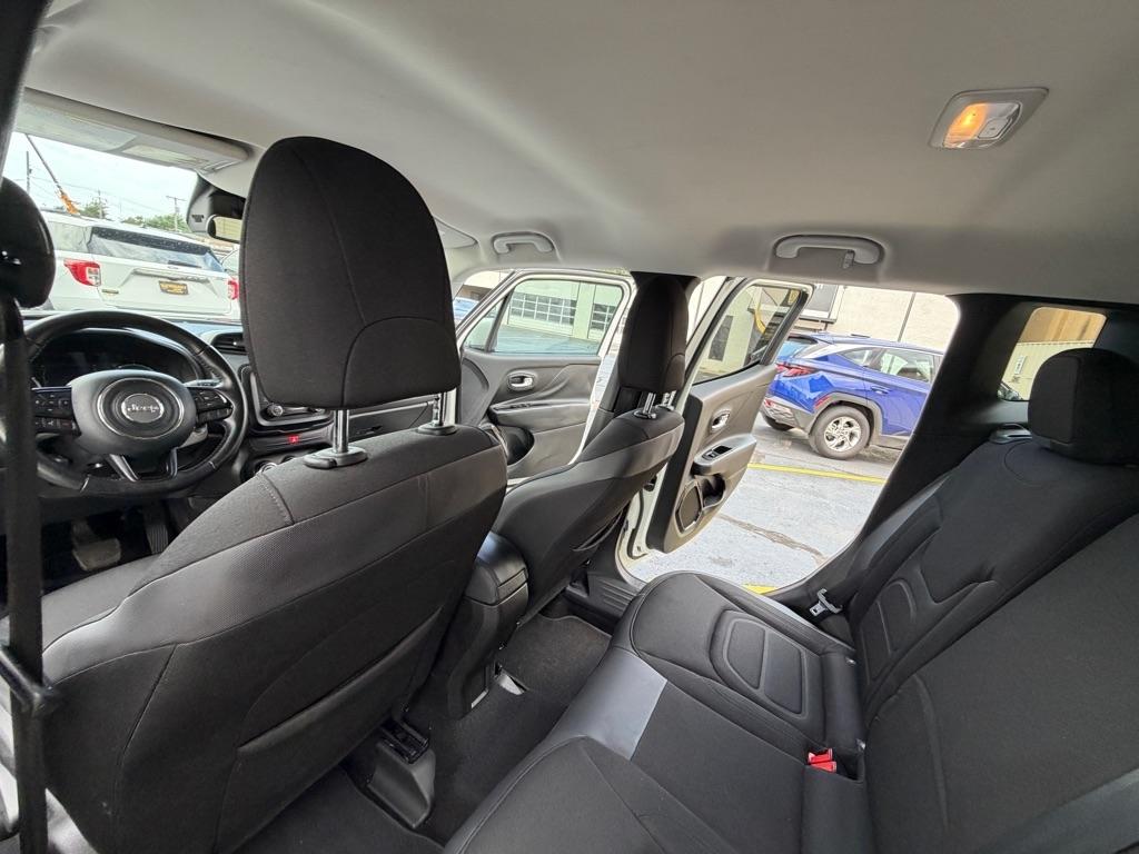 Jeep Renegade Latitude FWD 2017