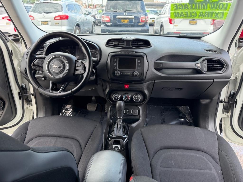Jeep Renegade Latitude FWD 2017
