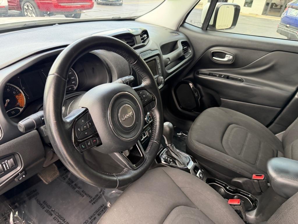 Jeep Renegade Latitude FWD 2017