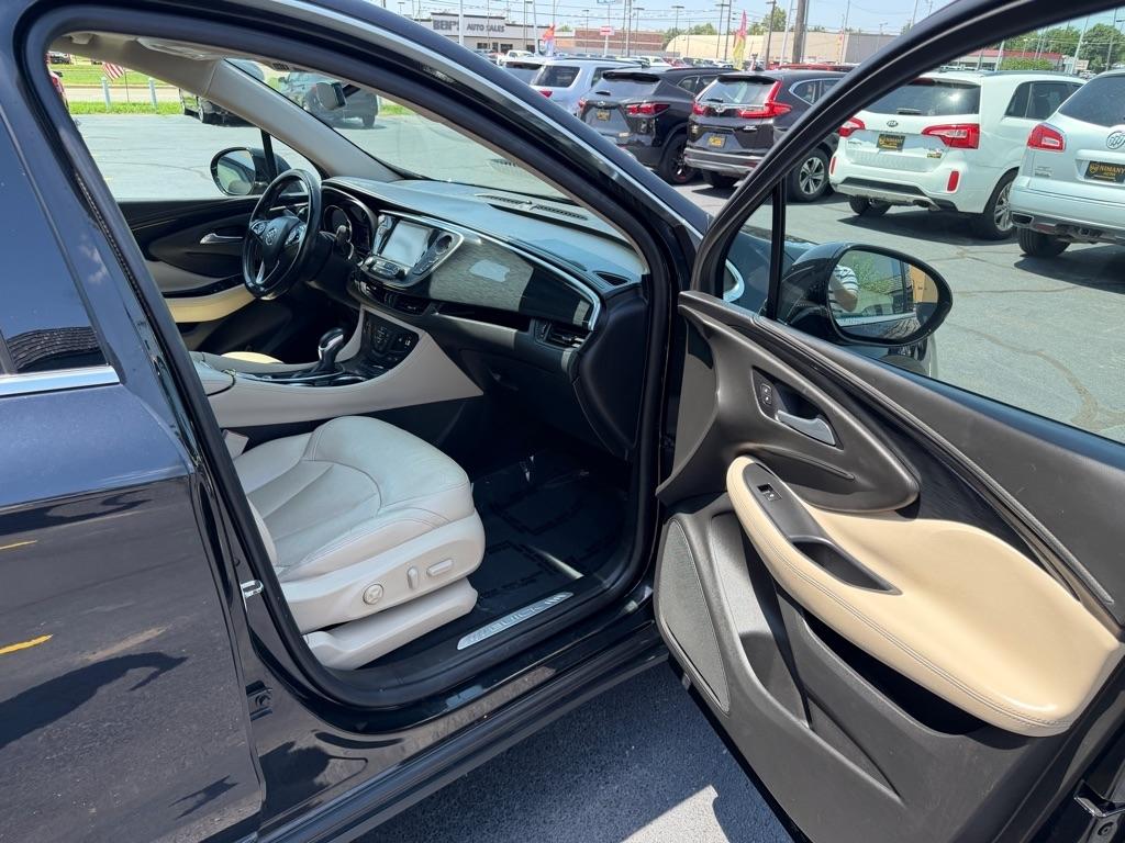 Buick Envision Essense 2017