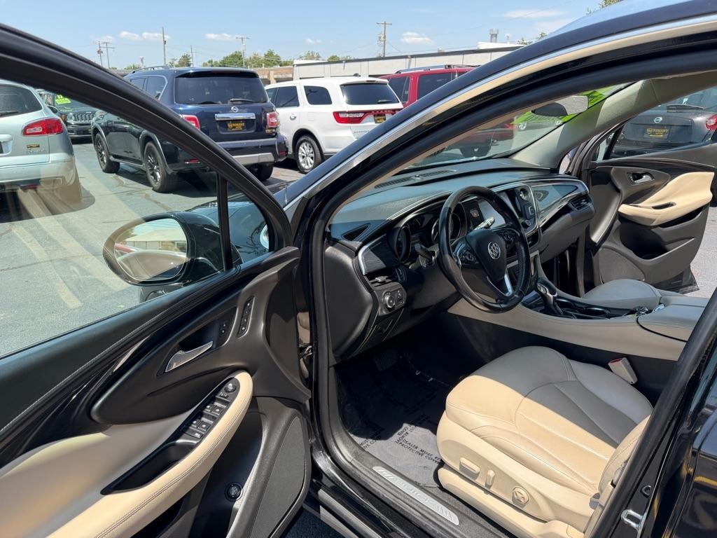 Buick Envision Essense 2017