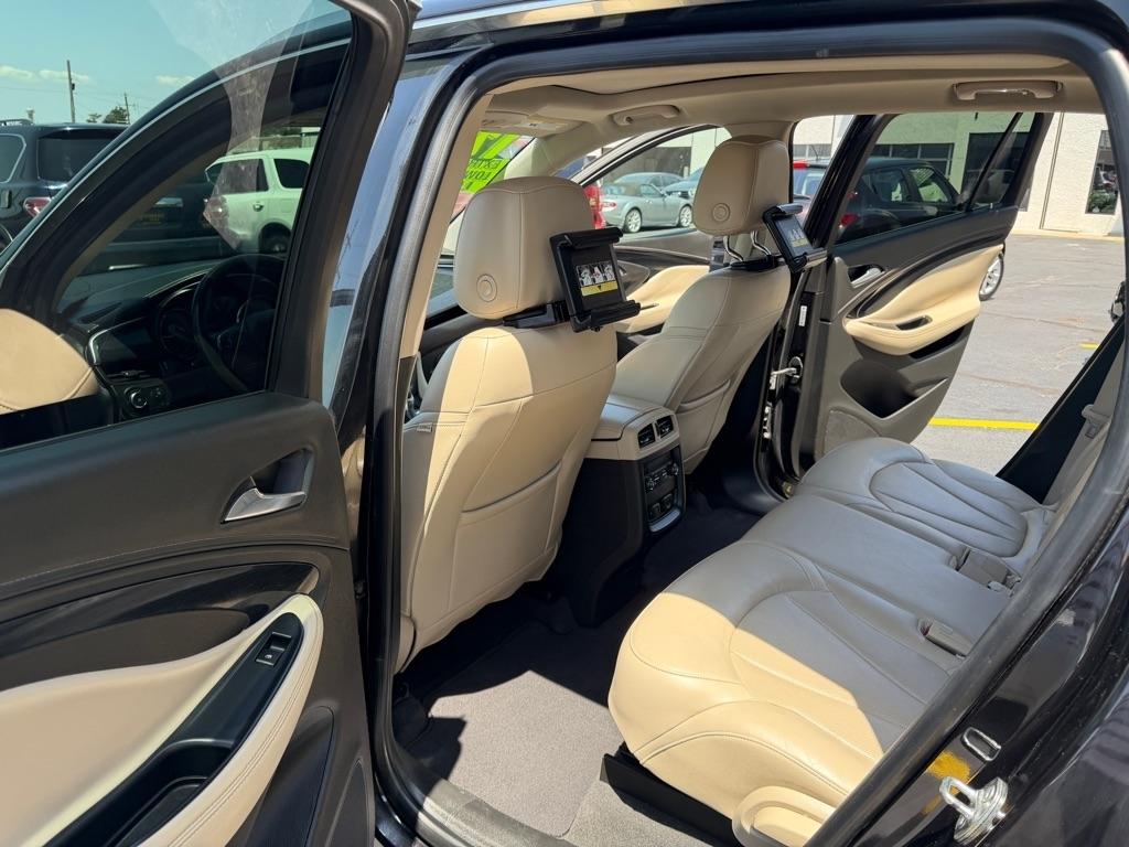Buick Envision Essense 2017