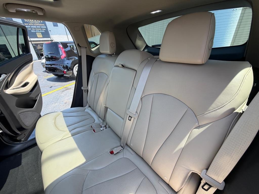 Buick Envision Essense 2017