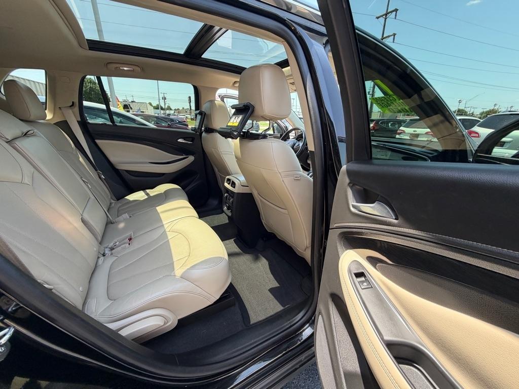 Buick Envision Essense 2017