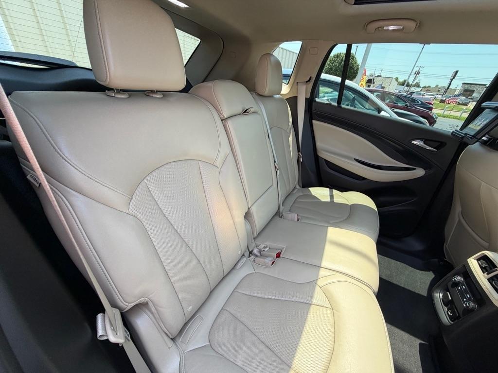 Buick Envision Essense 2017