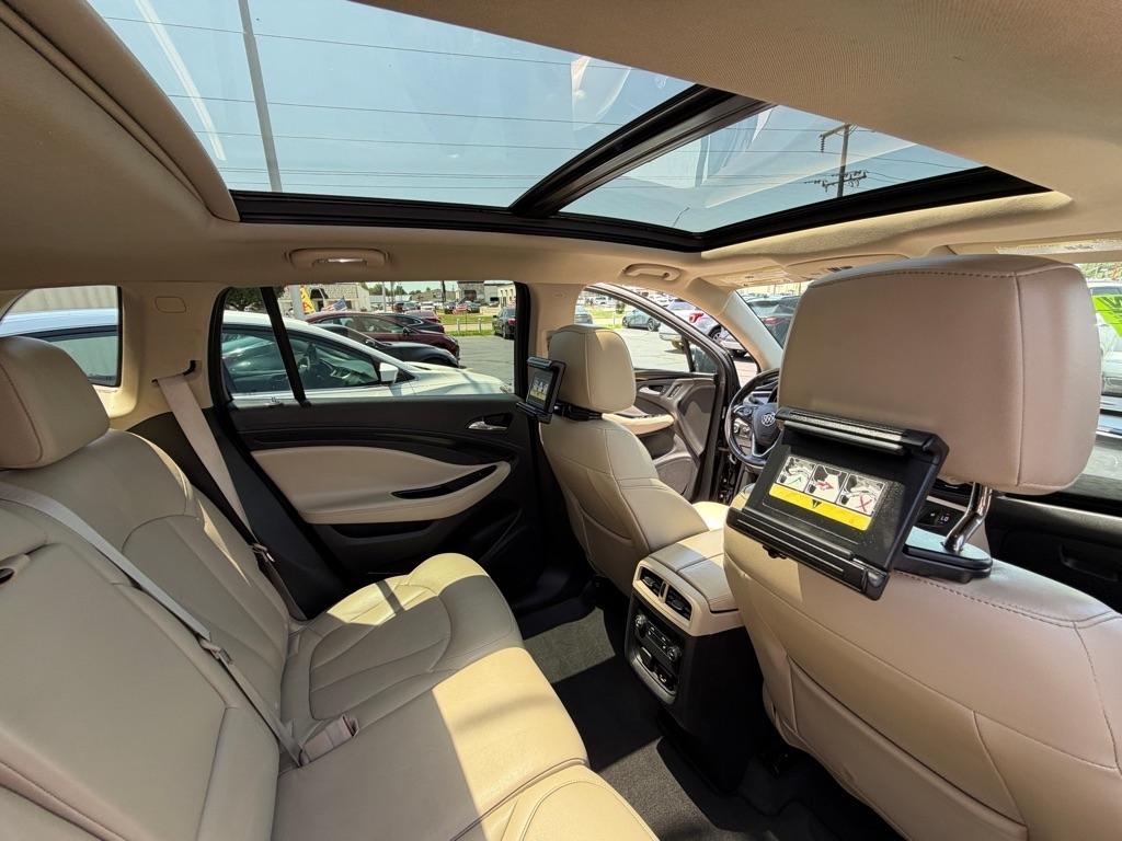Buick Envision Essense 2017