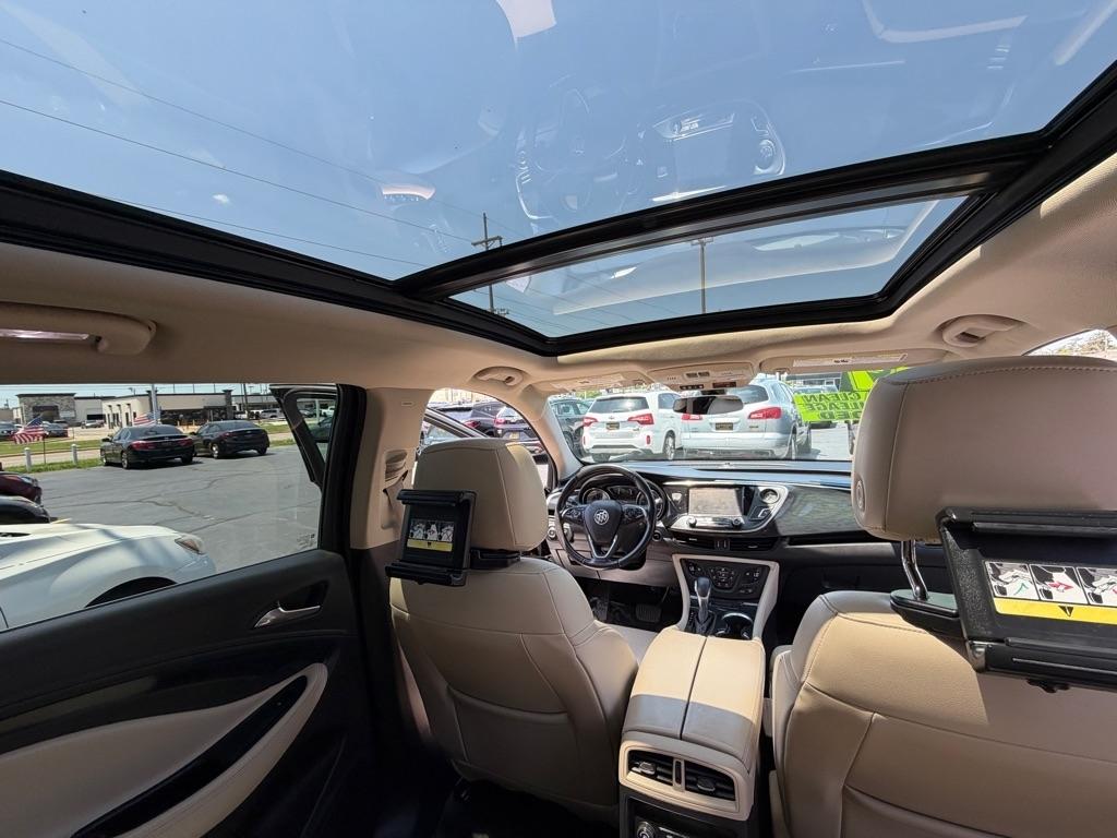 Buick Envision Essense 2017