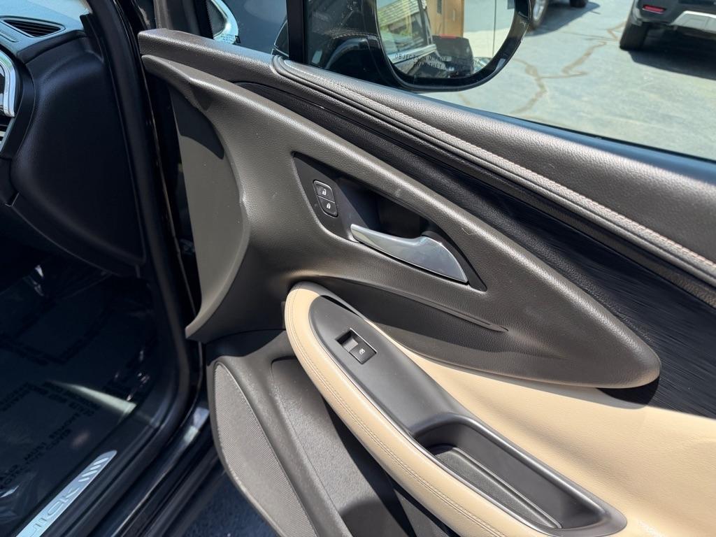 Buick Envision Essense 2017