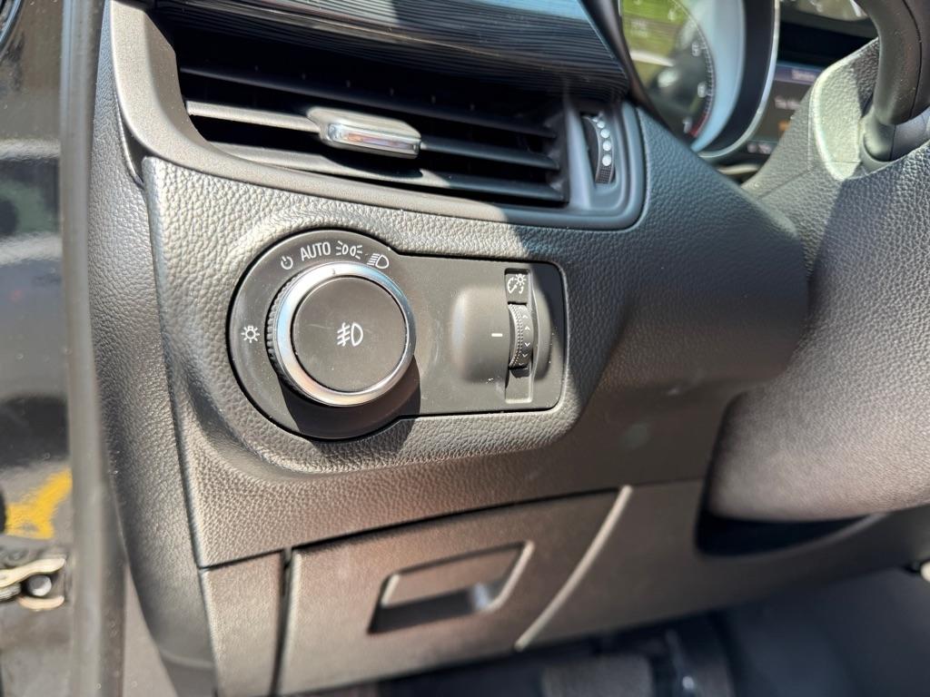Buick Envision Essense 2017