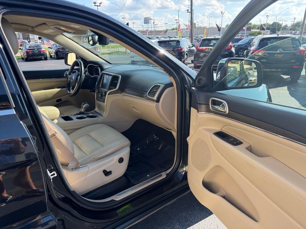 Jeep Grand Cherokee Limited 2WD 2016