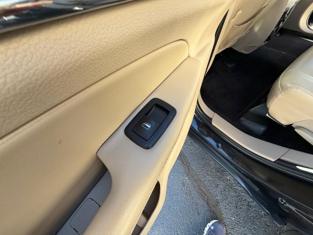 Jeep Grand Cherokee Limited 2WD 2016