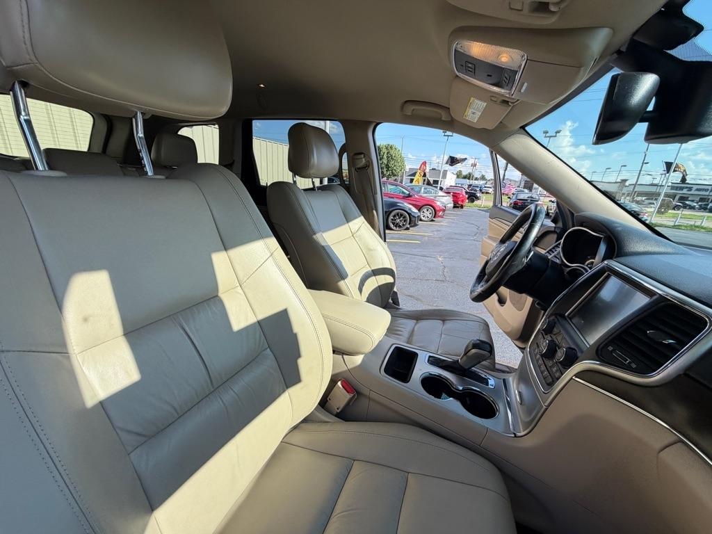 Jeep Grand Cherokee Limited 2WD 2016