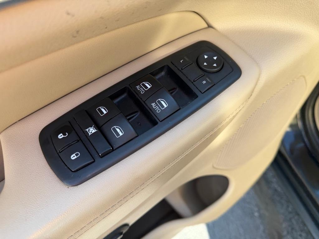 Jeep Grand Cherokee Limited 2WD 2016