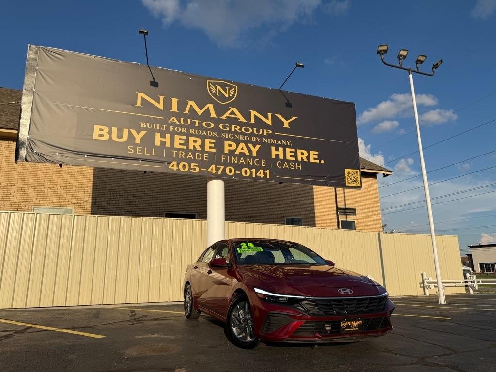 Hyundai Elantra  2024